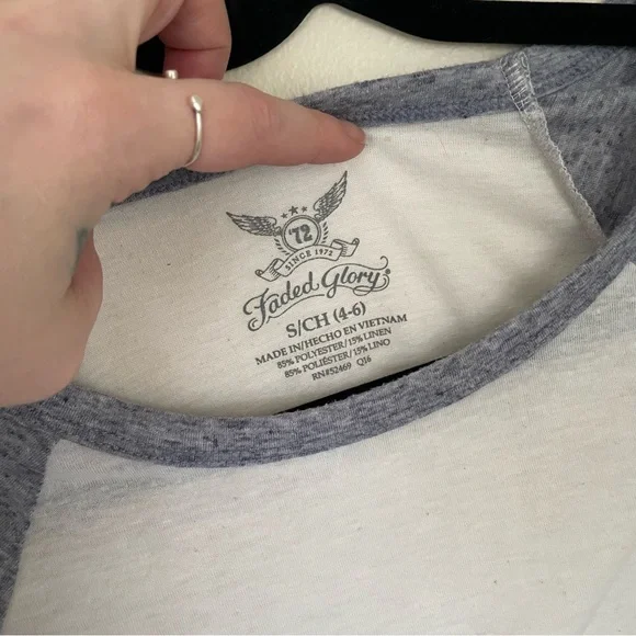 Faded Glory | Blue and White Baseball Tee | Size Small - Picture 9 of 9